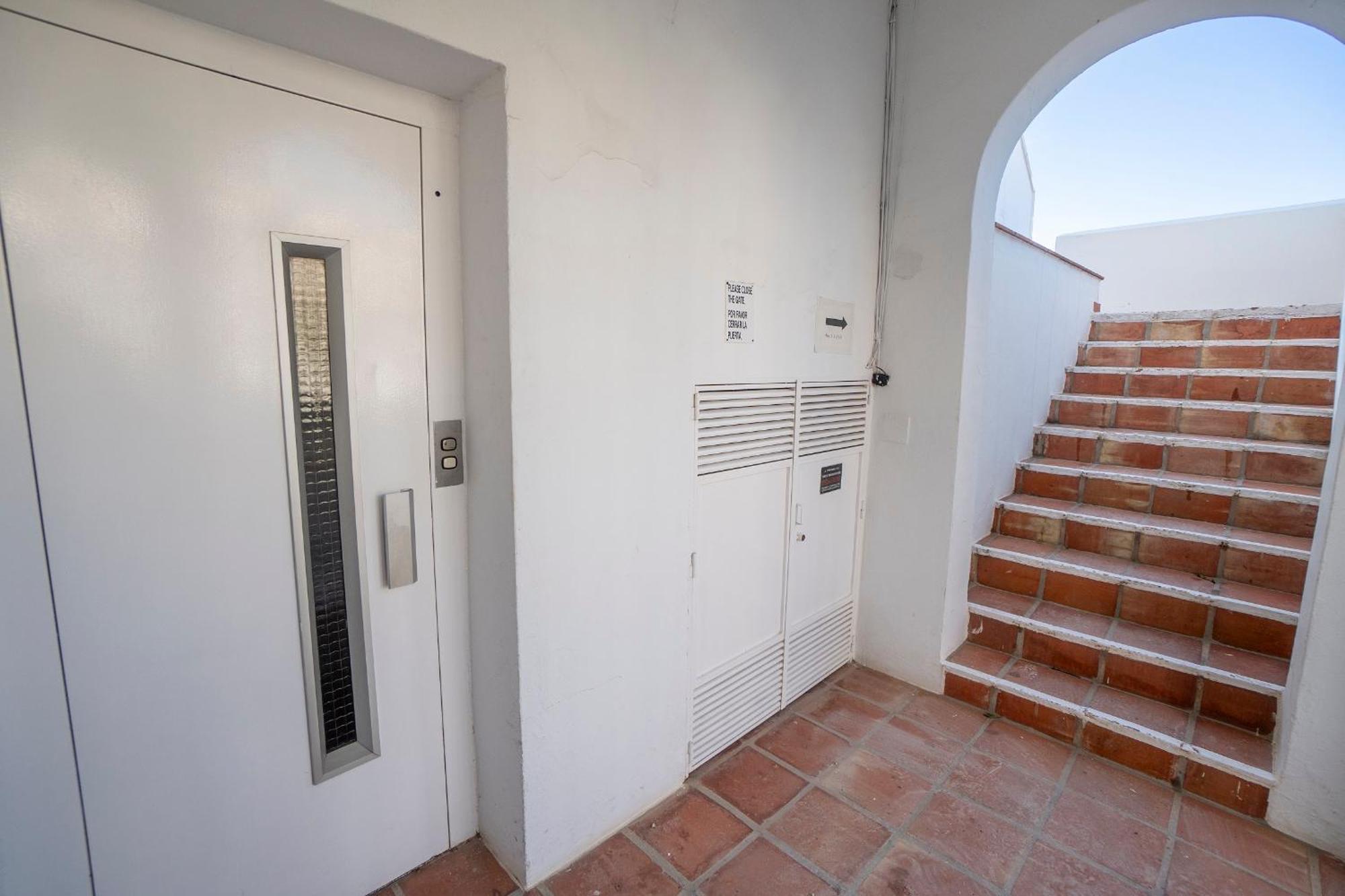 네르하 Residensol 13 Menyber 아파트 외부 사진