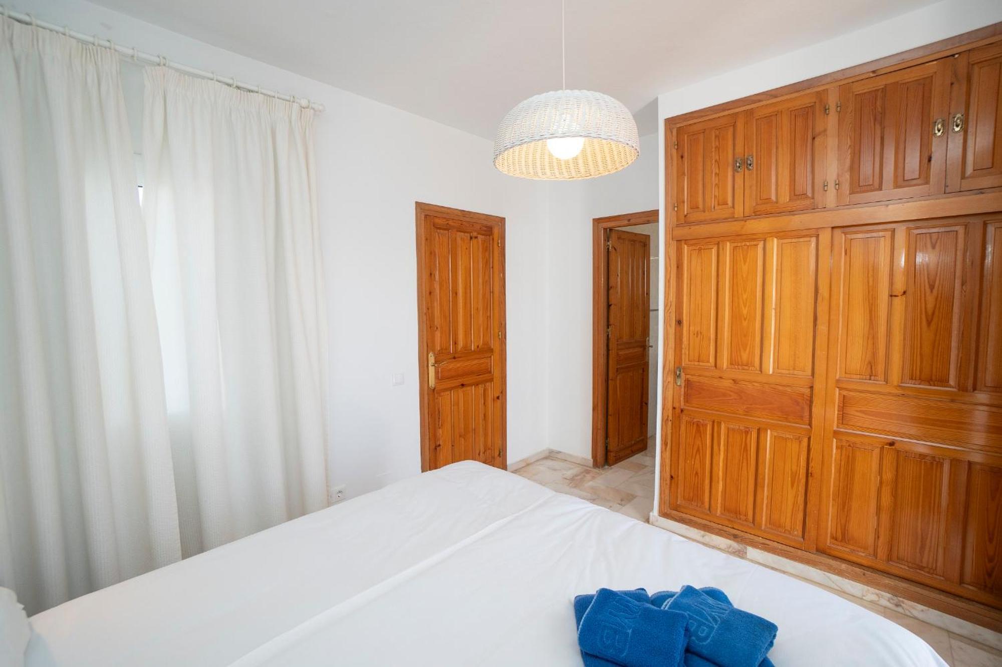 네르하 Residensol 13 Menyber 아파트 외부 사진