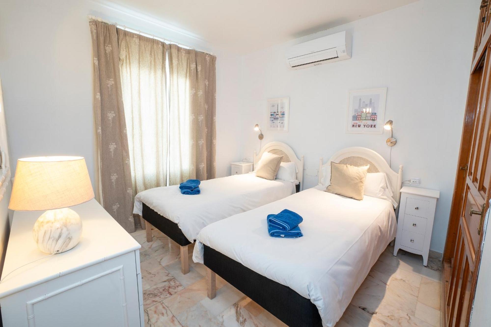 네르하 Residensol 13 Menyber 아파트 외부 사진