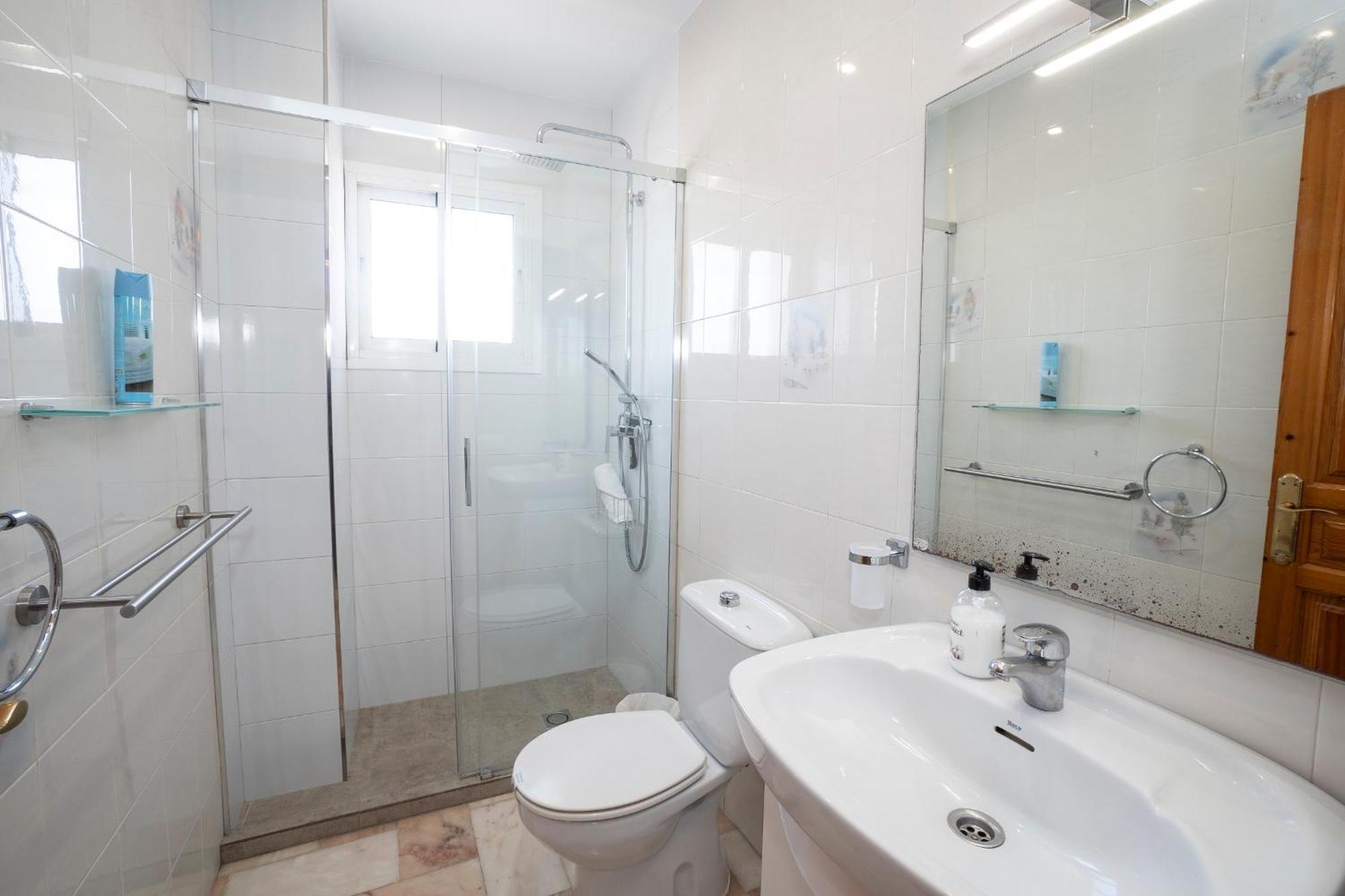 네르하 Residensol 13 Menyber 아파트 외부 사진